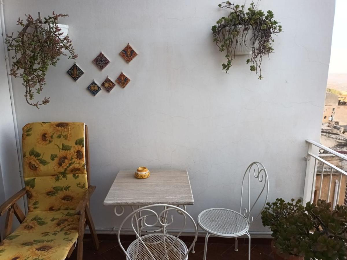 Ser-Jo Apartment Agrigento Bagian luar foto